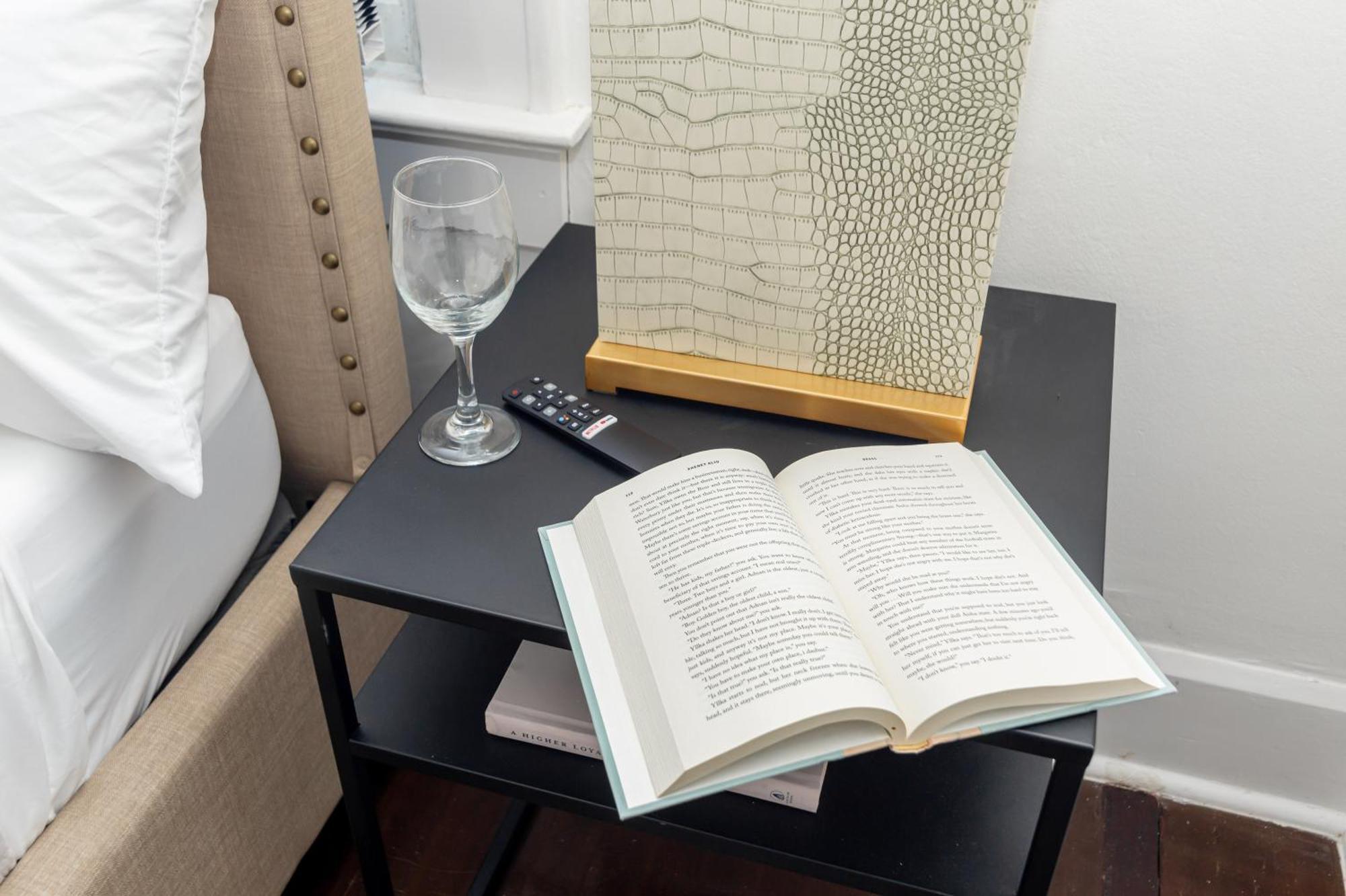 Two Bedroom Apartment Downtown - Heart Of Wynwood - Private Parking 마이애미 외부 사진